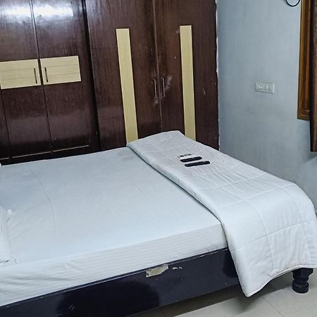 Gratifiedhomestay Visakhapatnam Exterior photo