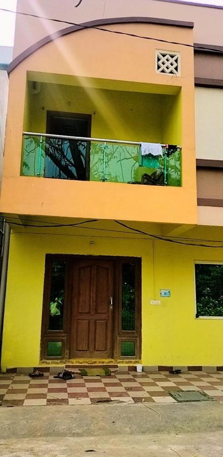 Gratifiedhomestay Visakhapatnam Exterior photo